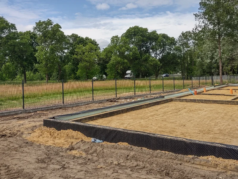 Zdjęcie - nowoczesne ogrodzenia plac budowy